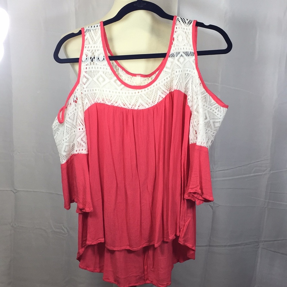 My Story Cold Shoulder Top Large
